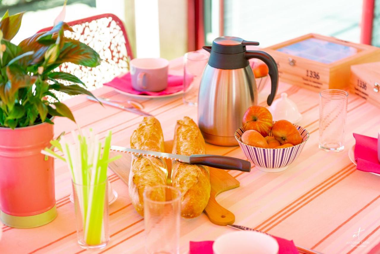 La Chevrerie Bed & Breakfast Vaire ภายนอก รูปภาพ